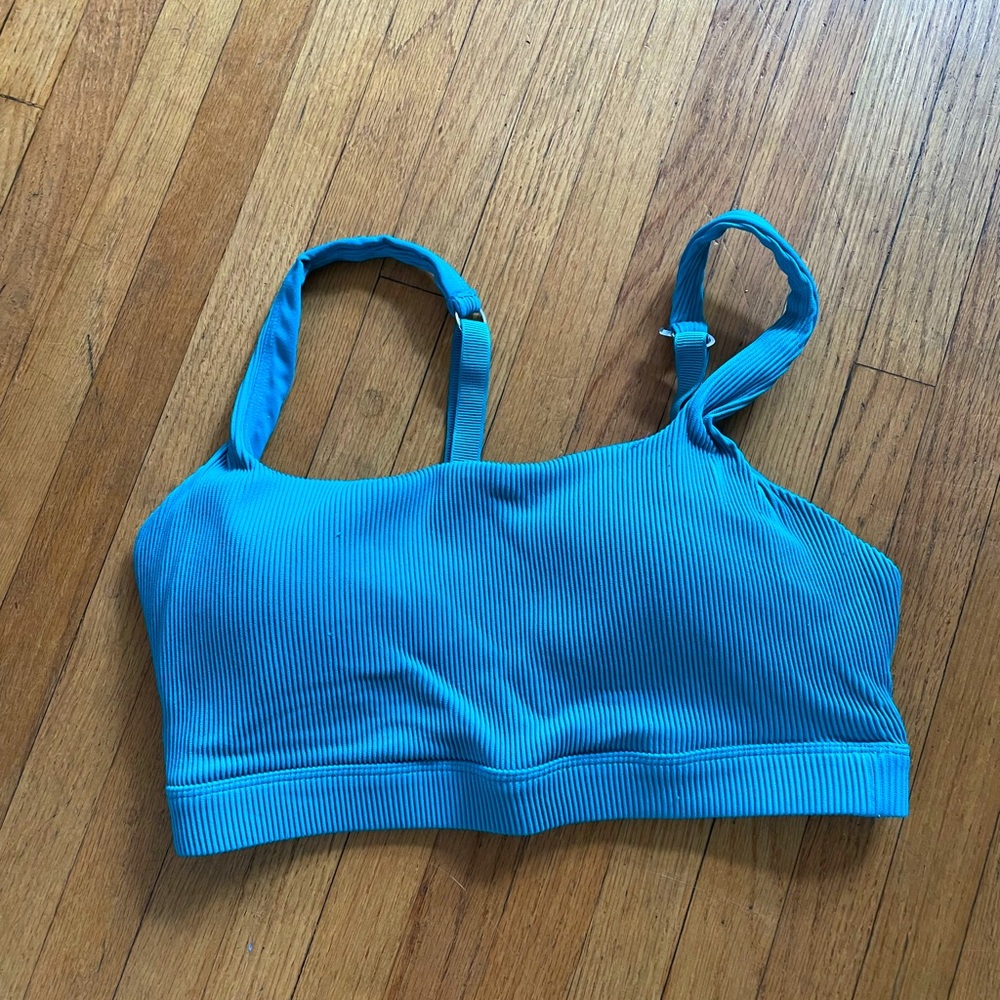Lorna jane turquoise sports bra